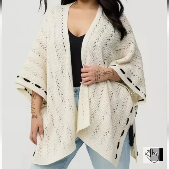 NWOT Torrid Cream Open-Knit Poncho with Black Contrast Trim - Picture 1 of 4